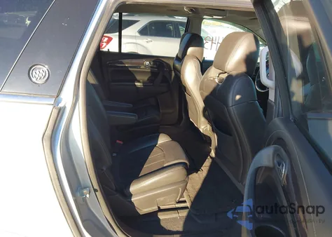 2017 Buick Enclave Leather z USA, uszkodzony, nr VIN 5GAKVBKD2HJ339677